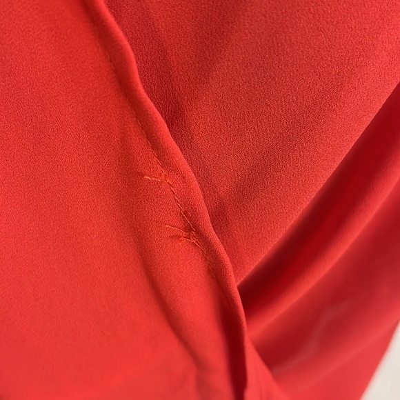 Lush Elegant and Beautifully Designed Lightweight Blouse, Sz. S. - Picture 11 of 11